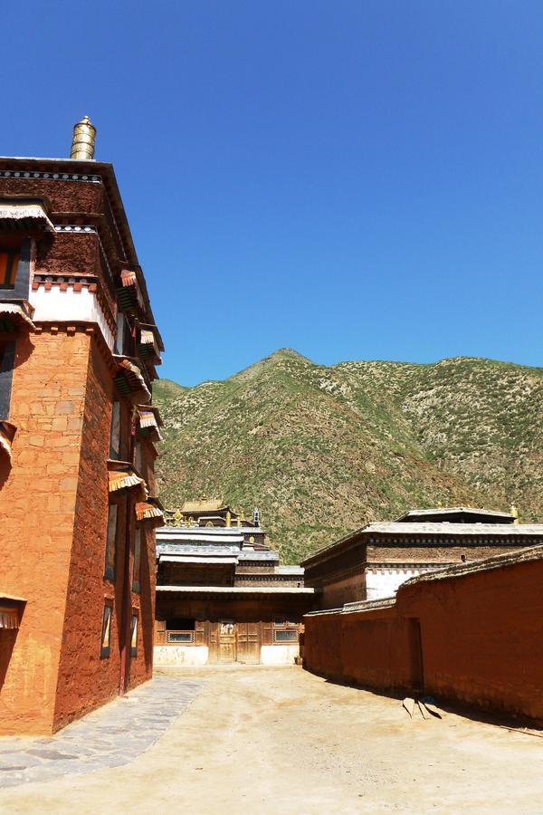 Overseas Tibetan Hotel Xiahe Eksteriør bilde